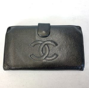 Authentic CHANEL Continental Wallet